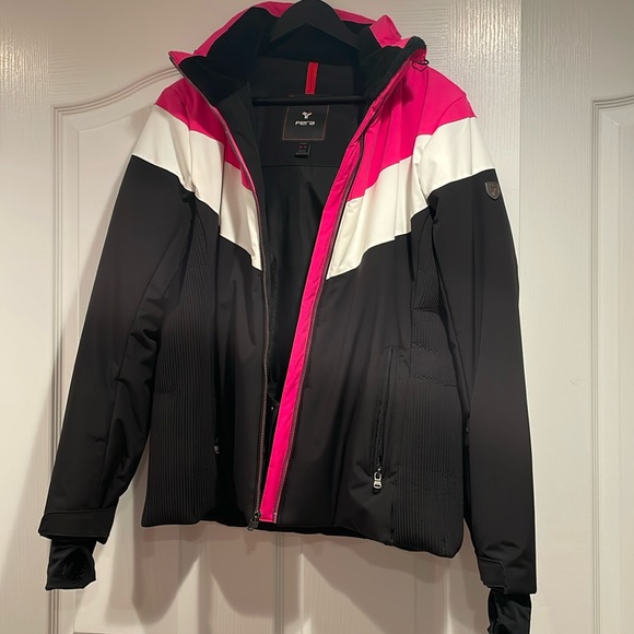 FERA ski jacket - Picture 1 of 5